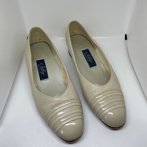 VINTAGE SELLY COMFORT FLEX HEELS LEATHER‎ CREAM WHITE WOMEN'S SIZE 8.5